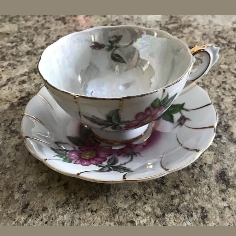 Trimont Ware Japan Opalescent Teacup Saucer